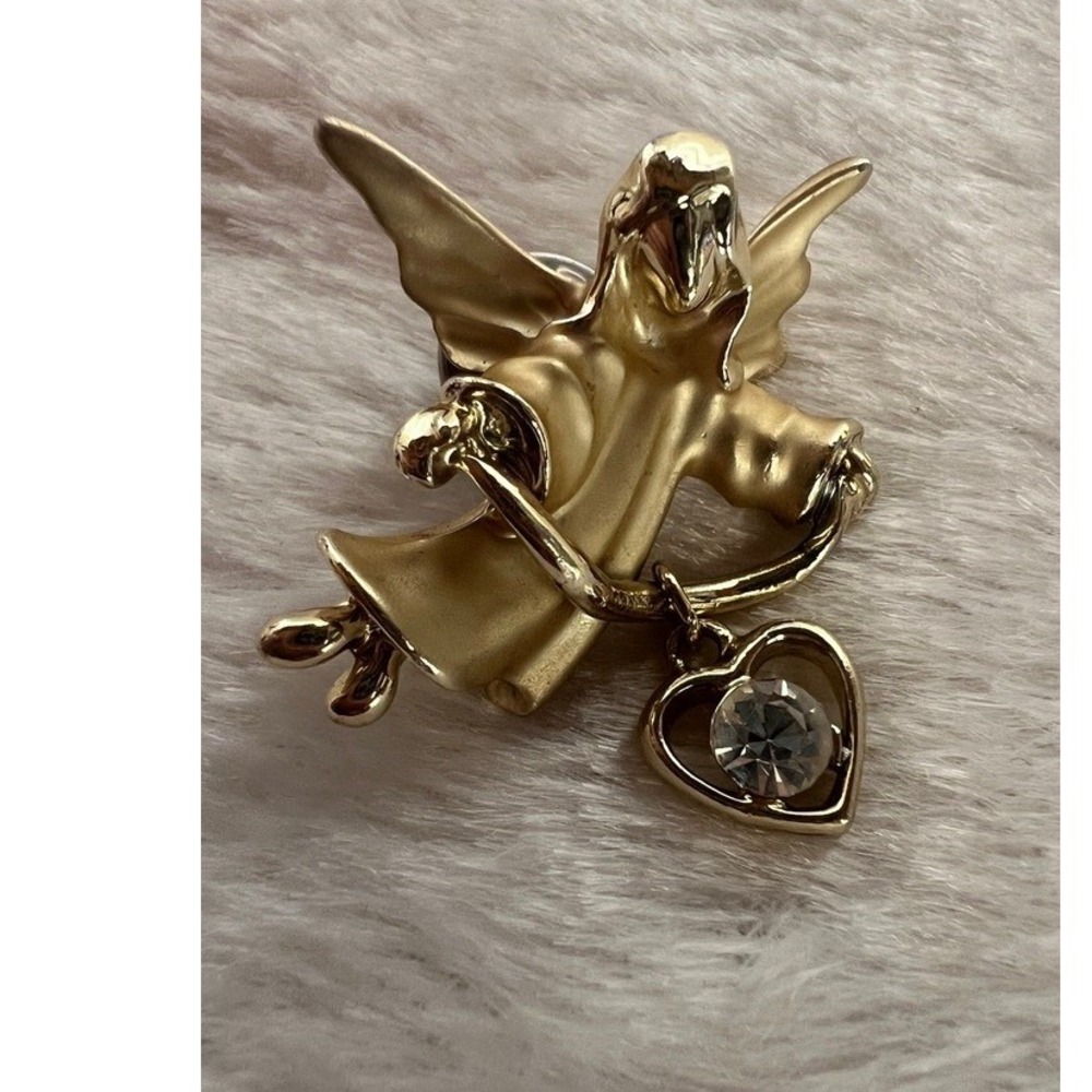 Gigi Giusti Angel Brooch Gold Tone Rhinestone Heart Dangle Pin Vintage Christmas